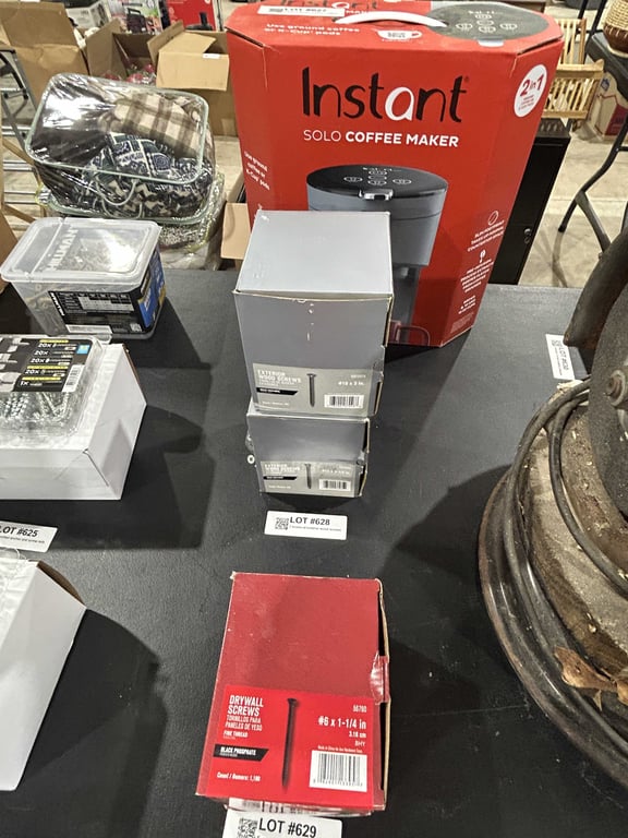 2 boxes of exterior wood screws