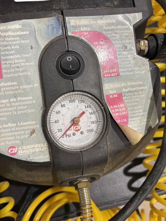 Campbell Hausfeld air compressor - Image 3