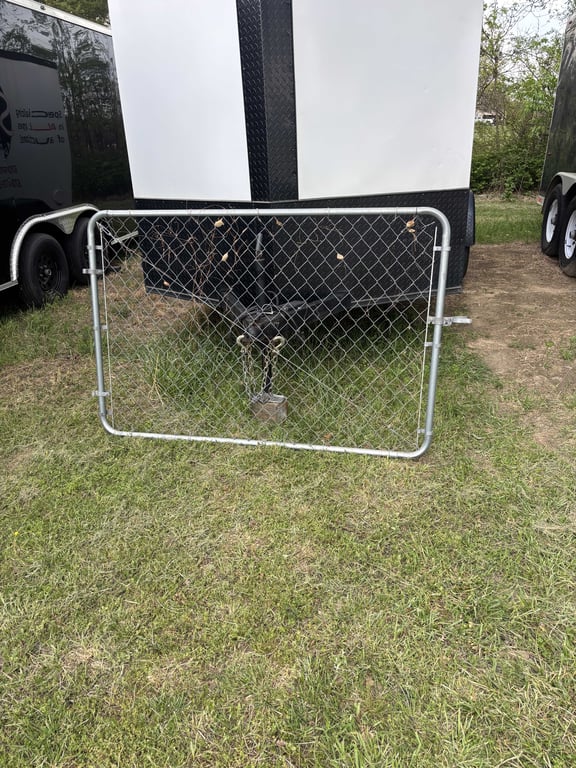 Chain Link Gate (68")
