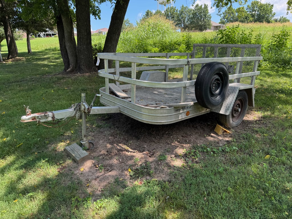Featherlite aluminum trailer - Image 2