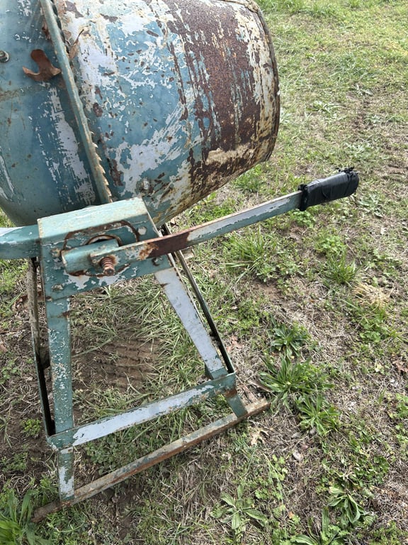 3 Pt Concrete Mixer - Image 7