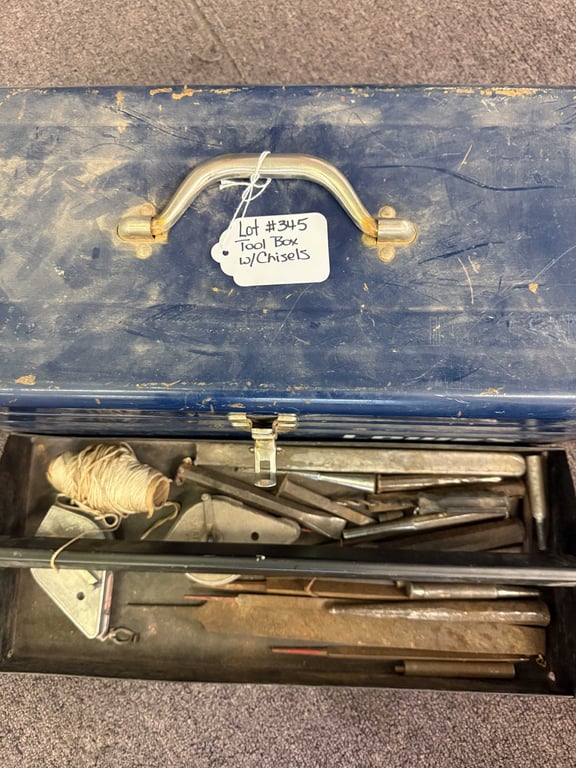 TOOL BOX W/CONTENTS - Image 3