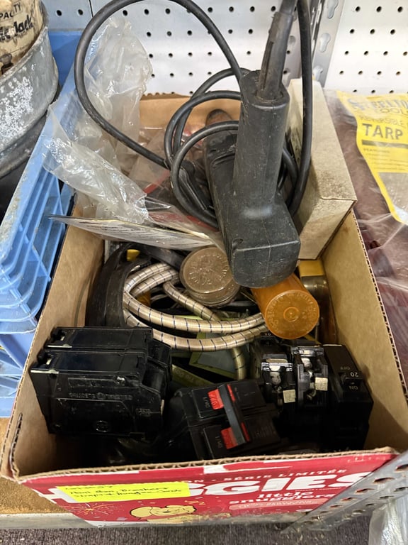 HEAT GUN, BREAKERS, STRAPS & BUNGEE CORDS