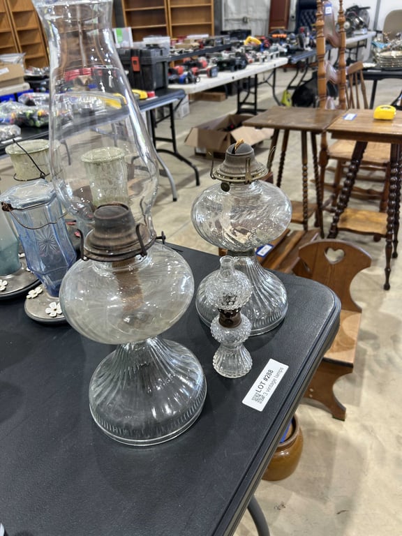 3 vintage lamps