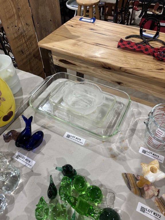 Pyrex & Fire King dishes