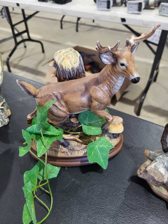 Porcelain deer & elk - Image 4
