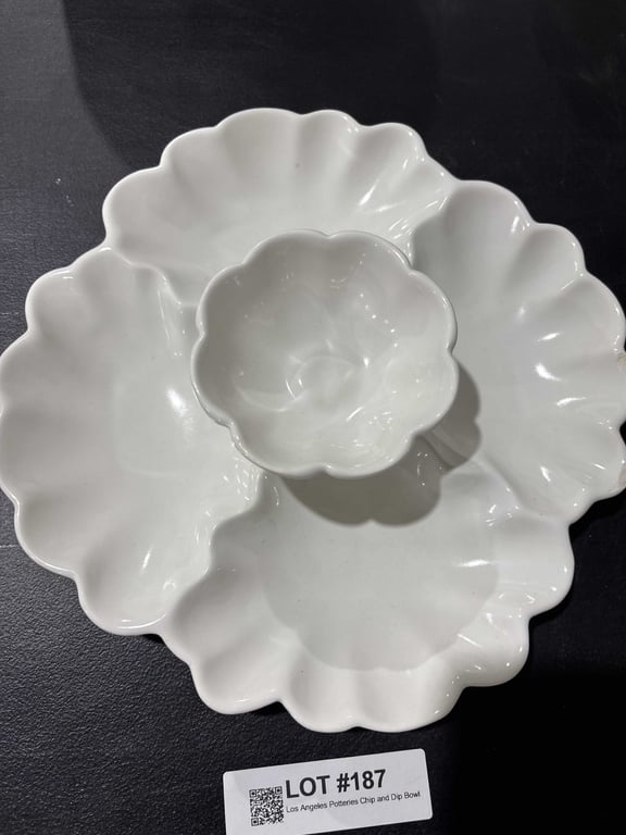 Los Angeles Potteries Chip and Dip Bowl - Image 2