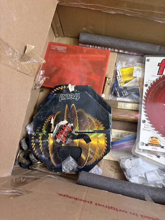 Box of Misc Blades, Bits, etc - Image 4