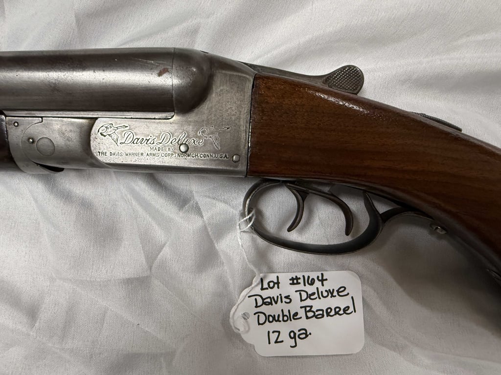 DAVIS DELUXE DOUBLE BARREL 12 GA. - Image 2