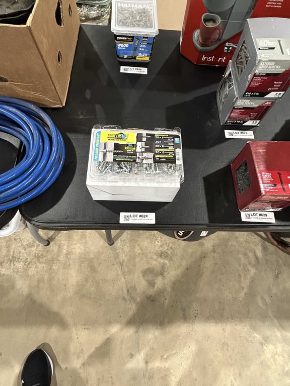 3 Borefast anchor and screw sets
