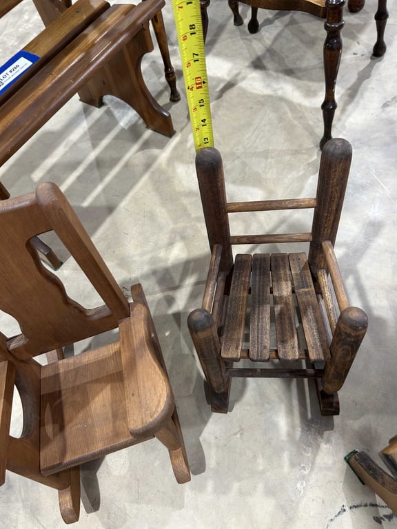 3 small wooden chairs (doll size) - Image 5