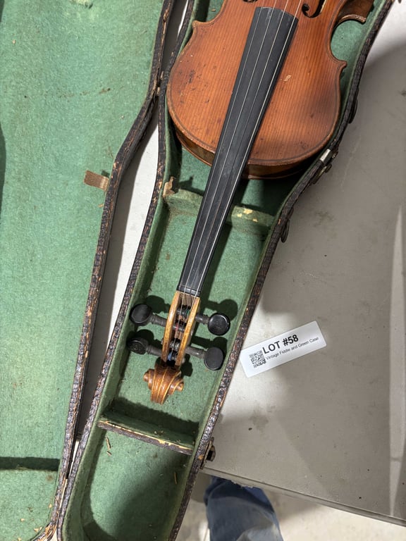 Vintage Fiddle and Green Case - Image 3