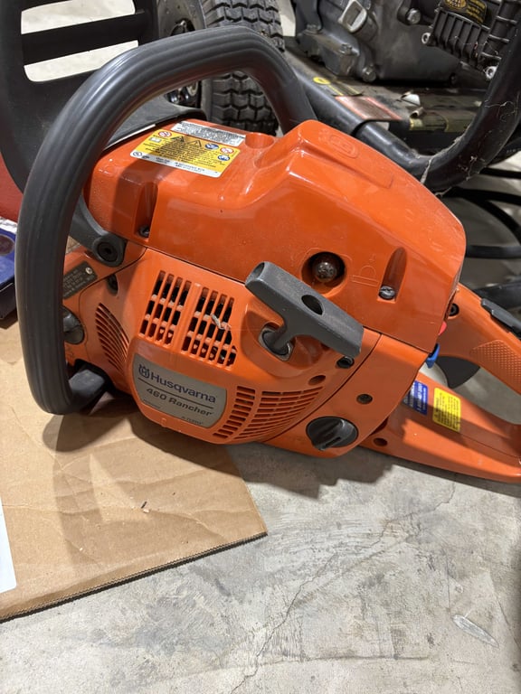 Husqvarna 460 Rancher Chainsaw - Image 2