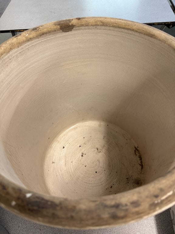 #10 CROWN CROCK - Image 2