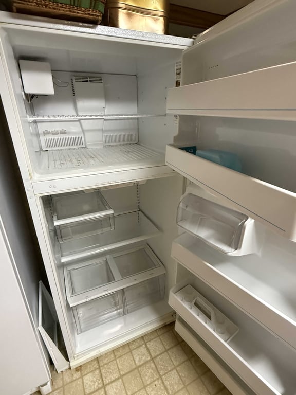 MAYTAG FRIDGE - Image 2
