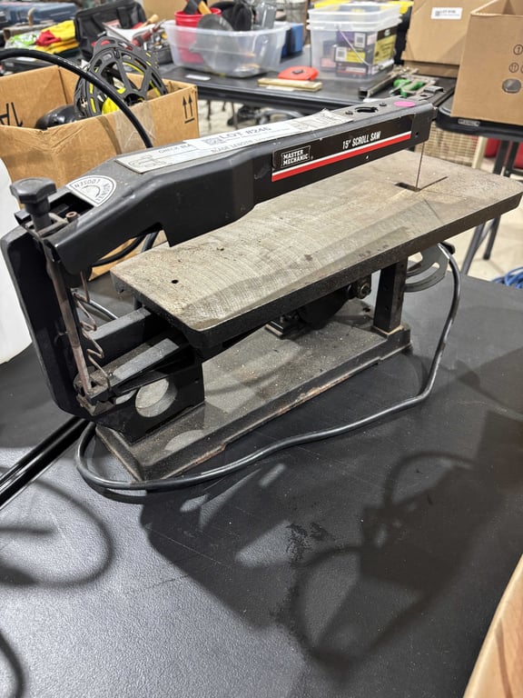 Master Mechanic 15" Scroll Saw