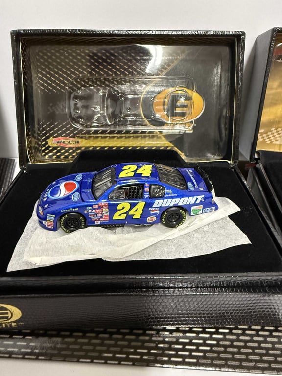 5 - ACTION RACING COLL. ELITE JEFF GORDON - Image 3