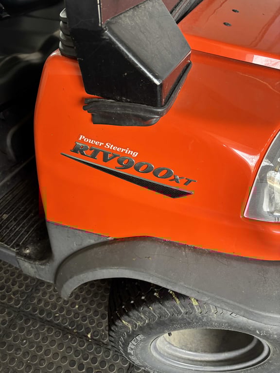 2011 Kubota RTV900XT Diesel 4x4 SxS - Image 3