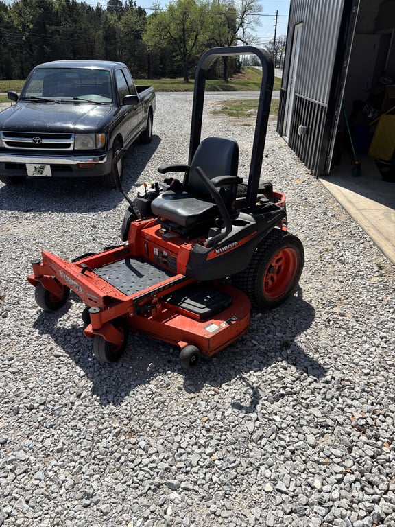 Kubota Z125S Zero Turn Mower - Image 2