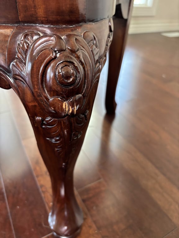Cushioned Ornate Wood Framed Chair - Image 2