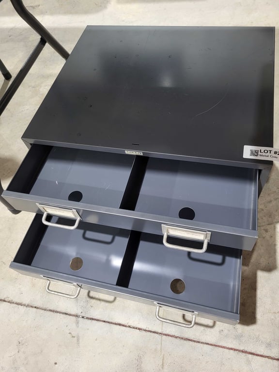 Metal Cole Organizer - Image 2