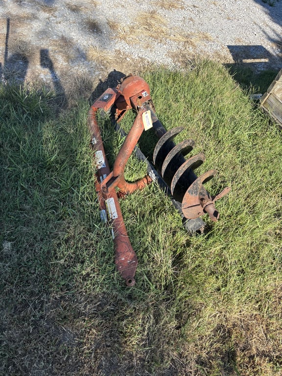 Rhino 3 pt auger