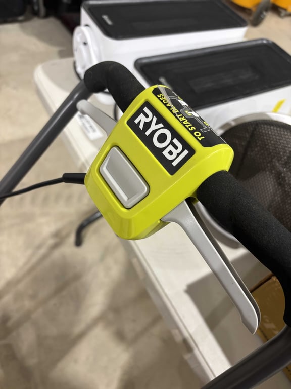 Ryobi 13" 18V Push Mower (no battery or charger) - Image 4