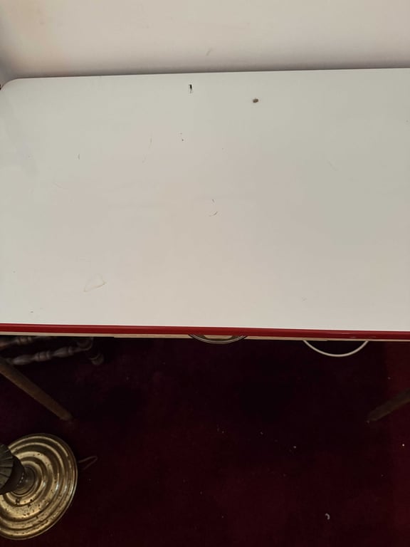 VTG ENAMEL TABLE - Image 2