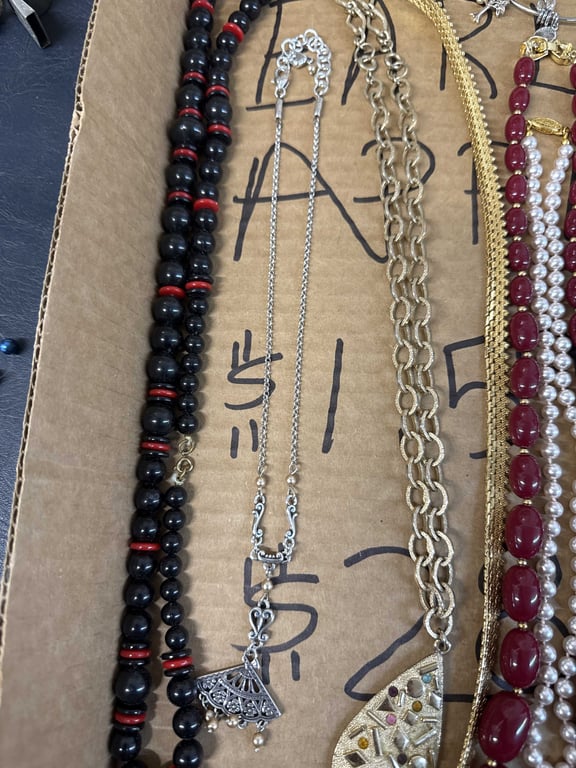 Costume Jewelry Assortment - Image 2