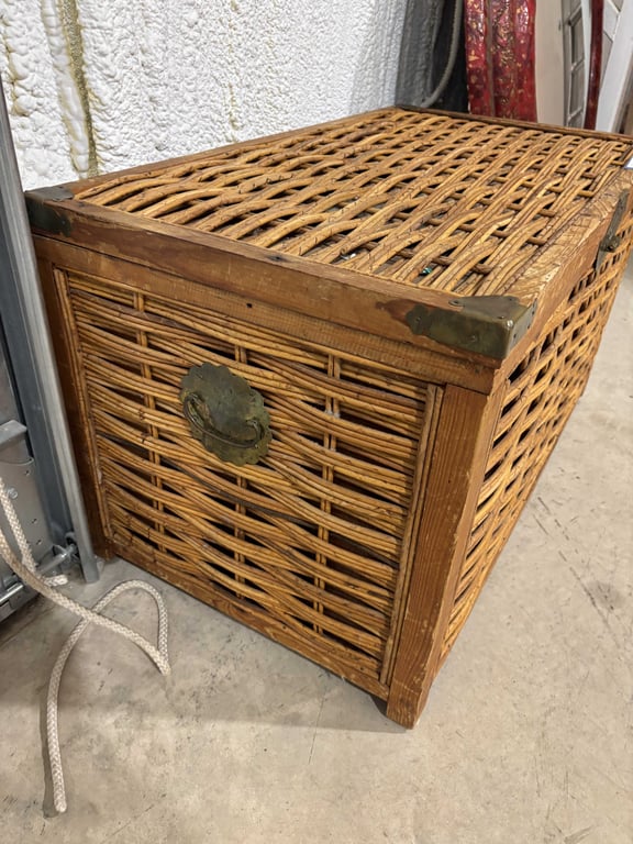 Wicker Chest - Image 3