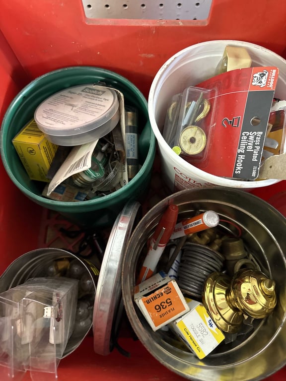 BOX OF MISC HARDWARE