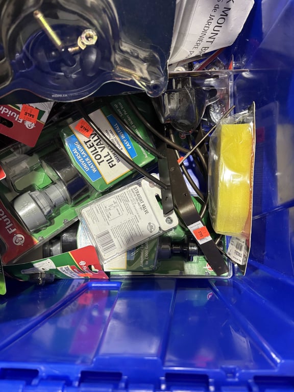 Tote of plumbing supplies - Image 8