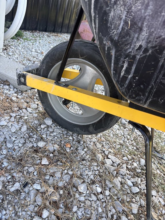 Vulcan wheelbarrow - Image 4