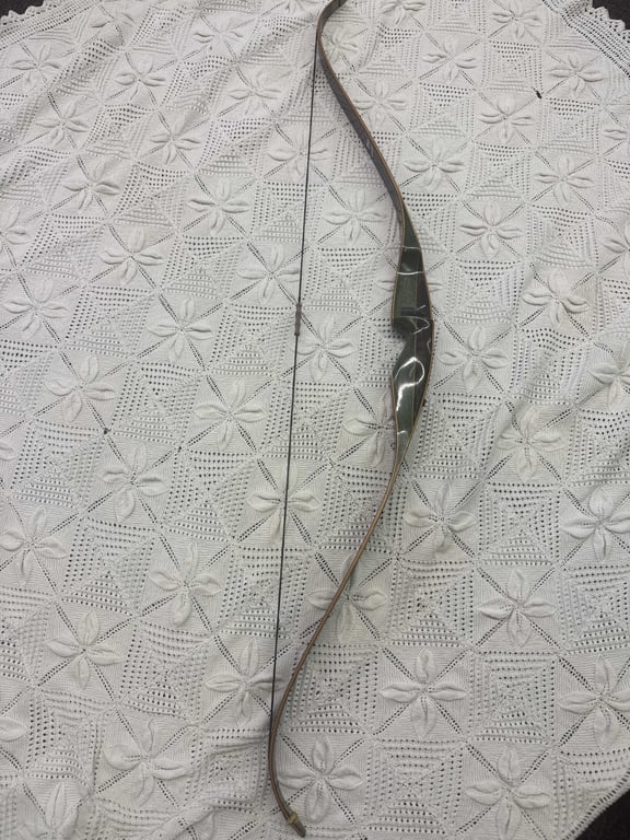 Hunting bow