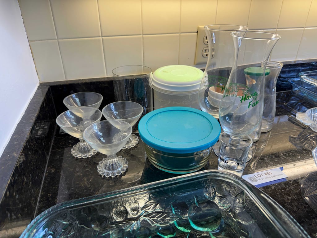 16 pc misc glassware - Image 2