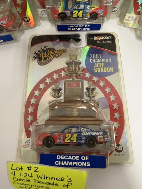 4 WINNERS CIRCLE DECADE OF CHAMPIONS 1:24 JEFF GORDON - Image 5