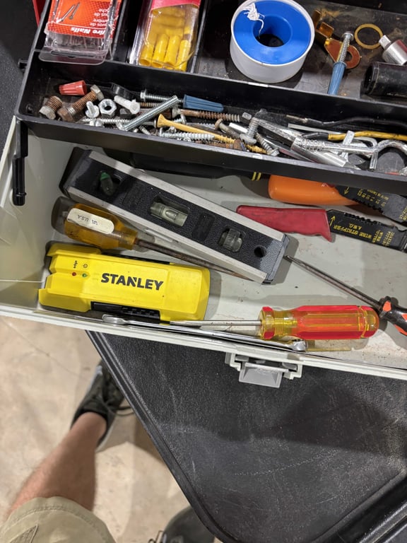 Plastic tool box and misc tools - Image 5