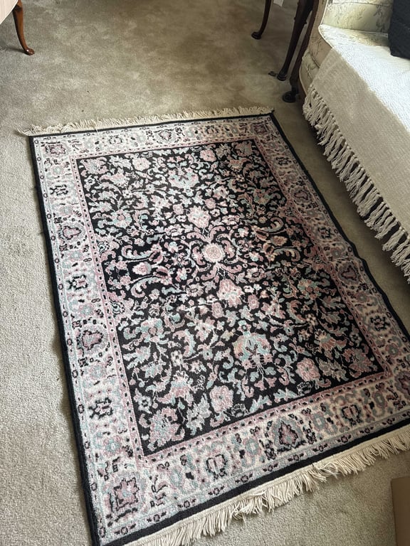 Fine Oriental Rugs - Image 4