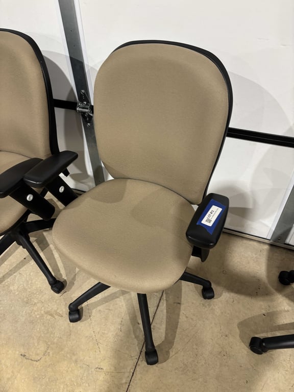 Pair of Matching Office Chairs - Image 2