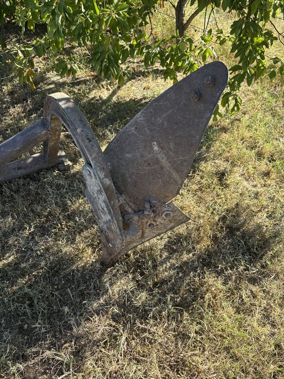 John Deere single bottom plow - Image 2