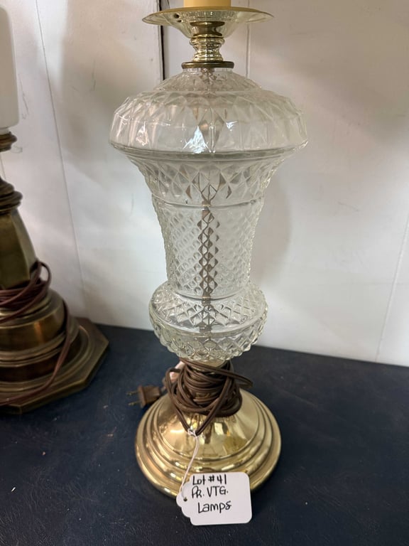 PR VTG HOLLYWOOD REGENCY TABLE LAMPS - Image 2
