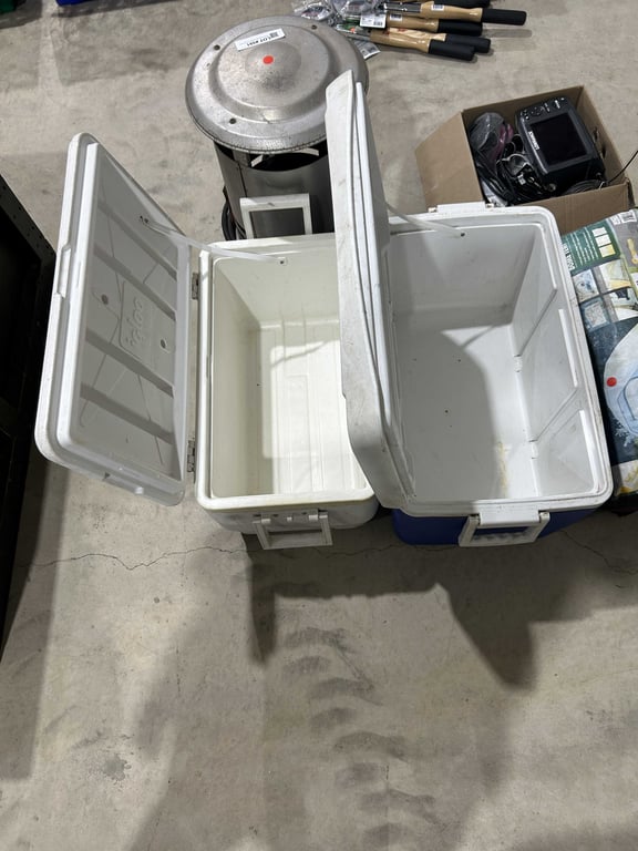 2 coolers  - Image 3