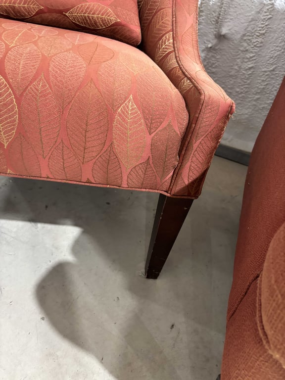 Vintage Red Cushion Chair & Matching Wall Decor - Image 4