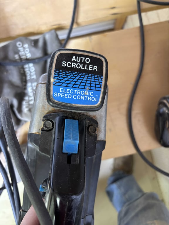 Craftsman Electronic Auto Scroll Saw - Image 2