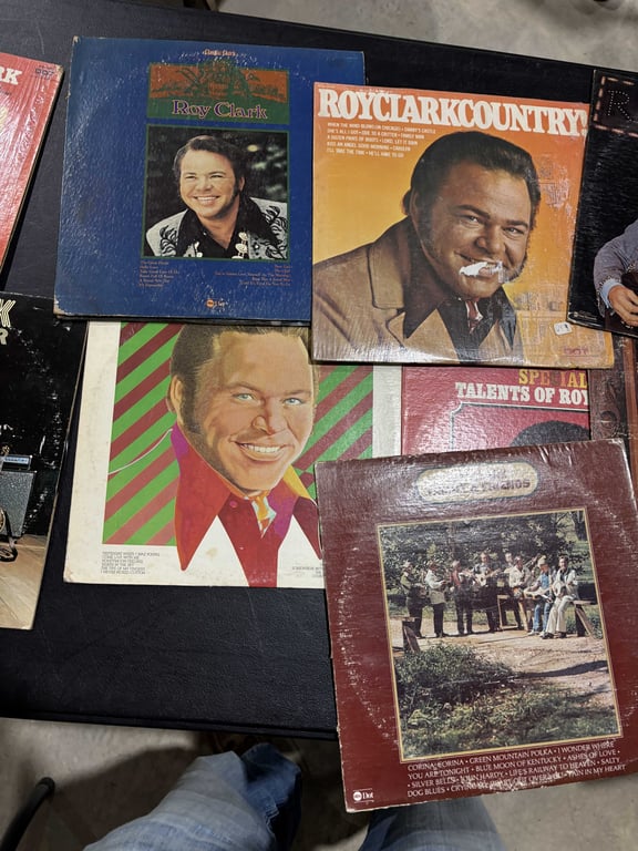 15 Roy Clark Albums - Image 4