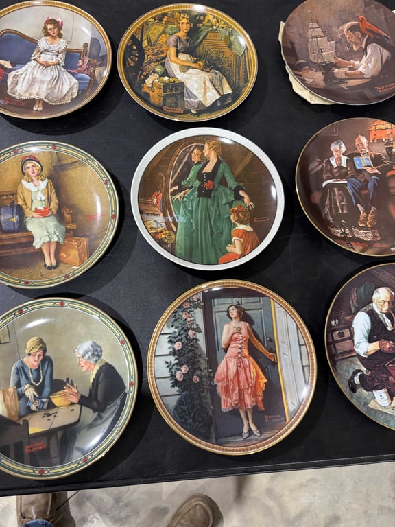 11 Norman Rockwell Plates - Image 4