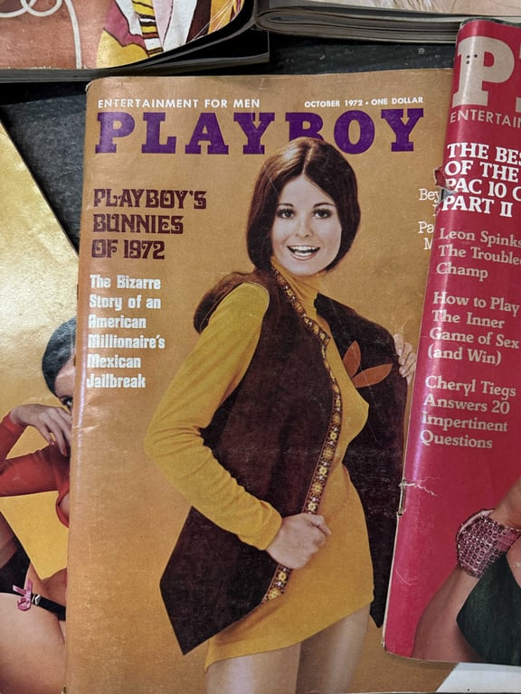 GROUPING OF VTG PLAYBOY MAGAZINES - Image 3