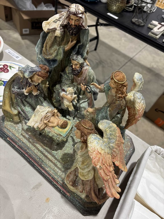 Manger Scene - Image 2