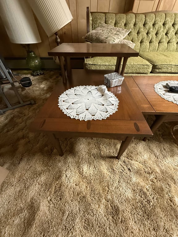 MID CENTURY DANISH TEAKWOOD COFFEE TABLE & 2 END TABLES - Image 4