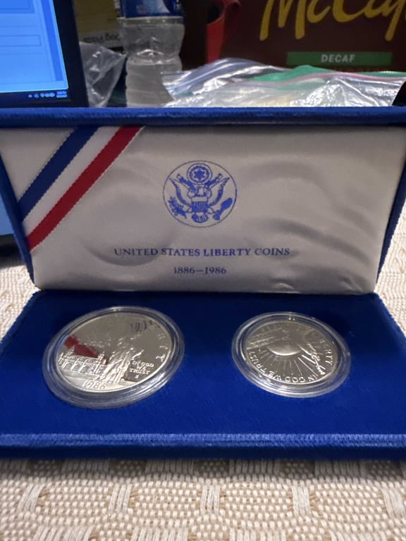 1886-1986 Silver United States Liberty Coins - Image 2